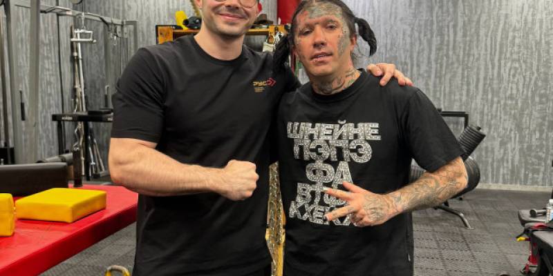 Блогер-миллионник из Югры Akimbo готовит коллаборацию с создателем мема &laquo;Ватафа пепе шнейне&raquo;