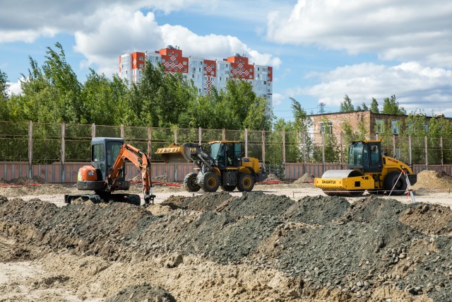 В Солнечном начали строить самый большой стадион в Сургутском районе