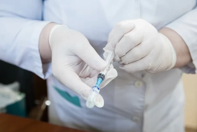В Сургуте есть вакцина от кори, но не для всех