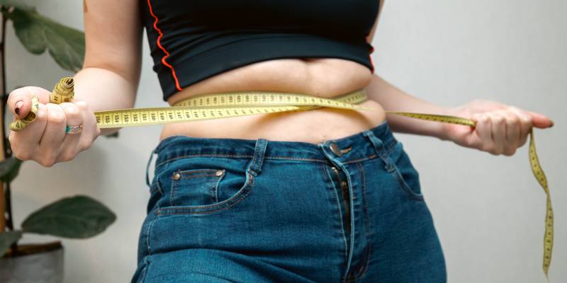 Как вернуться в форму после новогодних застолий, рассказал гастроэнтеролог