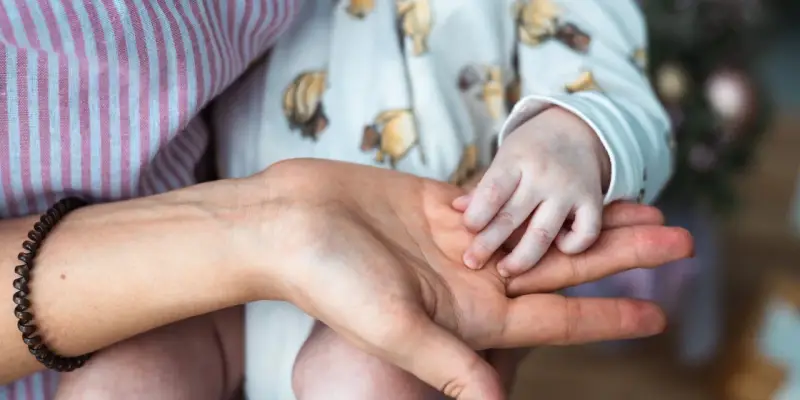 В ХМАО проиндексируют выплату молодым родителям