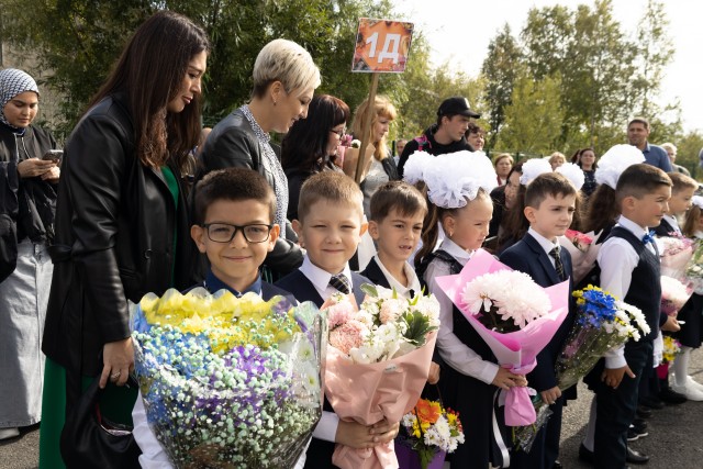 В школы Сургутского района пошли 18 тыс. учеников. Фоторепортаж