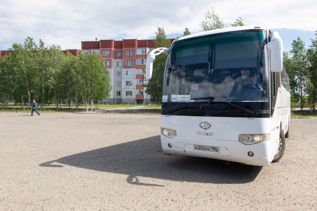 Бастрыкин взял на контроль инцидент с запертой школьницей в автобусе ХМАО