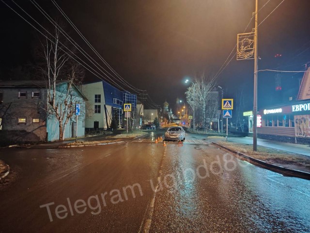 В ХМАО двух девочек сбили на пешеходном переходе