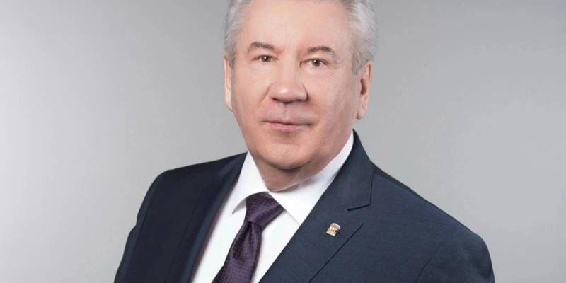 Путин наградил спикера Думы ХМАО орденом Александра Невского