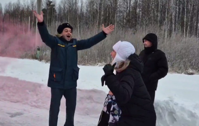 В ХМАО пожарные устроили гендер-пати прямо на работе