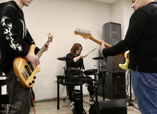 Серию вечеринок с домашней атмосферой устроят в молодежных центрах Сургутского района