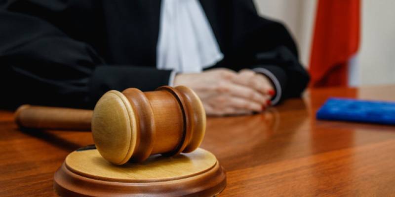 Роспуск все ближе: второй депутат за неделю покинул думу Нефтеюганска