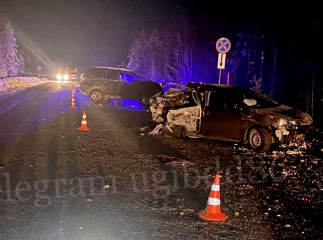 В ХМАО при столкновении с внедорожником погиб водитель KIA В ХМАО при столкновении с внедорожником погиб водитель KIA