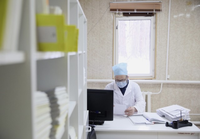 В поликлиниках Сургута наблюдаются 10 тысяч пациентов с ОРВИ