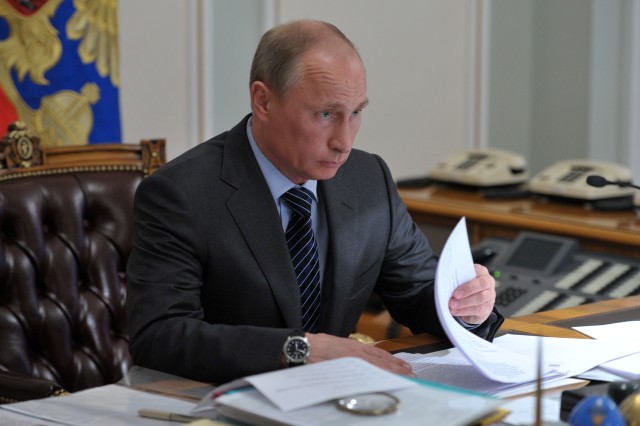 Жители ХМАО просят Путина спасти осужденного за педофилию земляка Жители ХМАО просят Путина спасти осужденного за педофилию земляка