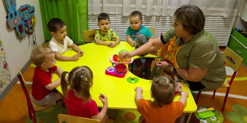 ​В Сургутском районе детсады начали принимать шестимесячных младенцев