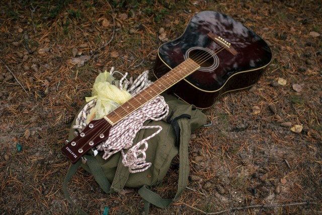 В ХМАО вор украл гитару из-за плохой игры владельца