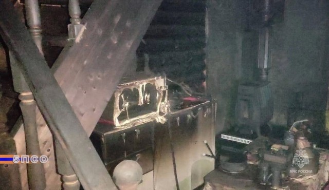 В ХМАО при пожаре в дачном доме пострадала женщина В ХМАО при пожаре в дачном доме пострадала женщина