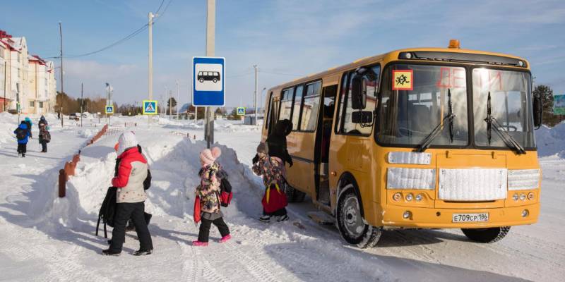 В Нефтеюганске для школьников сделают <em>бесплатным</em> <em>проезд</em> в автобусах
