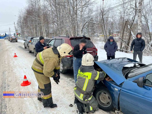 В Нижневартовске массовое ДТП с пострадавшим