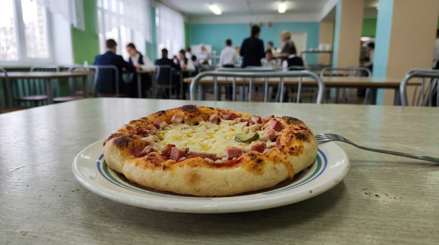 Школьную пиццу предложили сделать полезнее, но какой ценой… Школьную пиццу предложили сделать полезнее, но какой ценой…