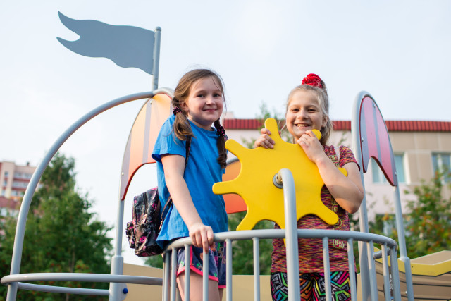 ​Море зовет, волна поет: дети Сургутского района впервые отдохнут по путевкам на Горном Алтае