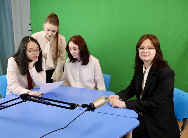 Свой «Ералаш»: в Сургутском районе открылась медиашкола. Подростки и не только, заходите! Свой «Ералаш»: в Сургутском районе открылась медиашкола. Подростки и не только, заходите!