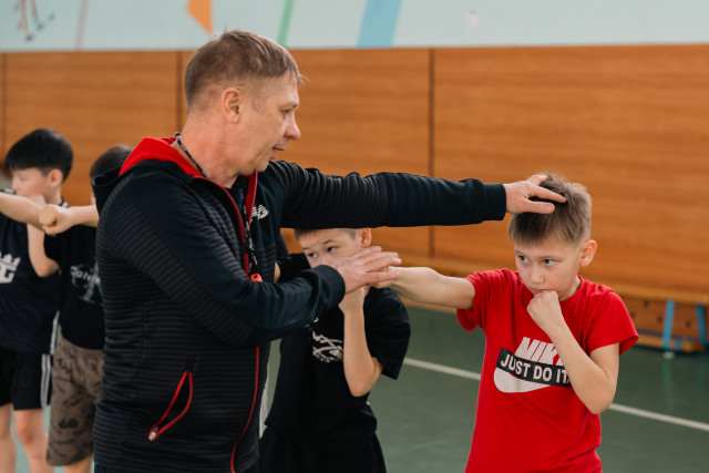 Ринг и тайга: об уникальной секции в Русскинской, ради которой тренер проезжает по 780 км в неделю