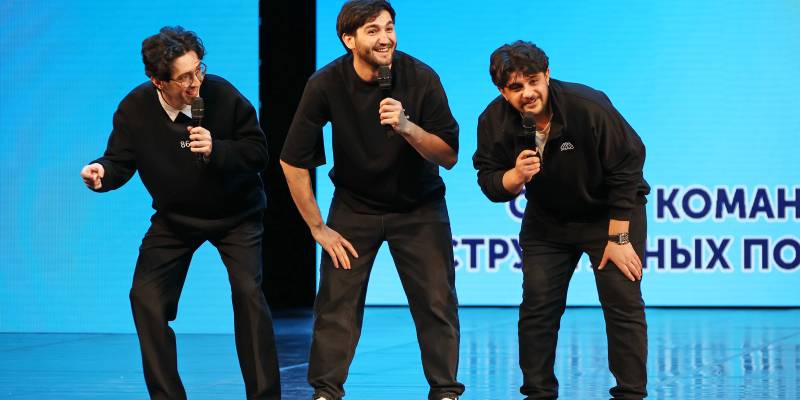 ​Клуб Веселых Нефтяников: работники ПАО &laquo;Сургутнефтегаз&raquo; показали, кто тут главный шутник