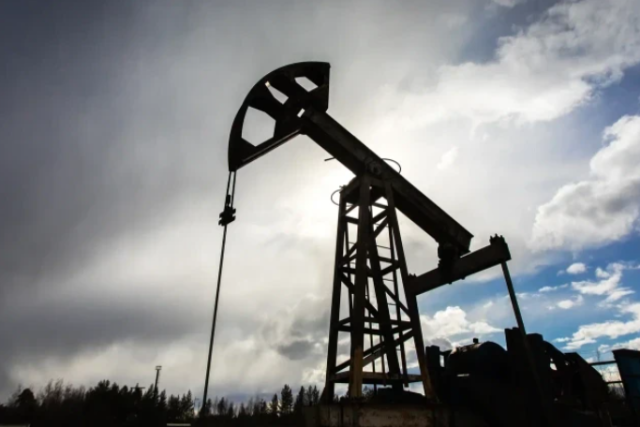 Временное падение: к 2028 году добычу нефти в Югре планируют нарастить до 207 млн тонн Временное падение: к 2028 году добычу нефти в Югре планируют нарастить до 207 млн тонн