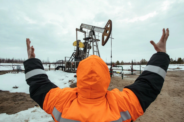 ​Правда о том, сколько нужно &laquo;пахать&raquo; в Югре ради собственной квартиры. Считаем вместе