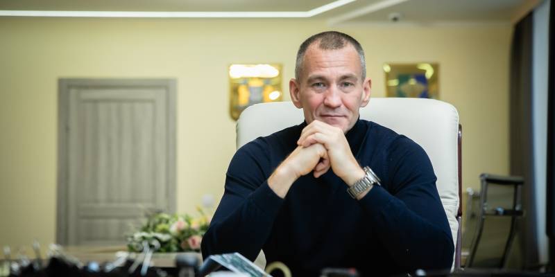 ​Дома, вода и миллиарды: о чем спрашивали жители Сургутского района у главы муниципалитета