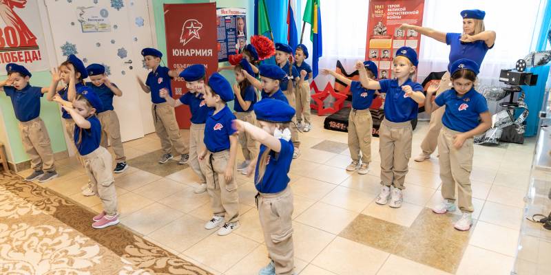 Мальчиши-патриотыши: о России глазами самых маленьких жителей Югры Мальчиши-патриотыши: о России глазами самых маленьких жителей Югры