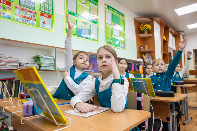 ​Лето под ударом: школам предложили ввести пятую четверть