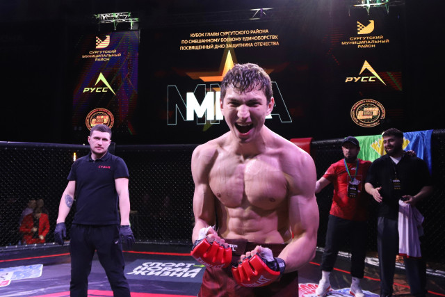 &laquo;Стану вторым Хабибом&raquo;: лучшие бойцы отвоевали Кубок главы Сургутского района по ММА