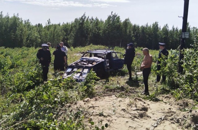 В Нижневартовске водитель «жигулей» погиб на трассе В Нижневартовске водитель «жигулей» погиб на трассе