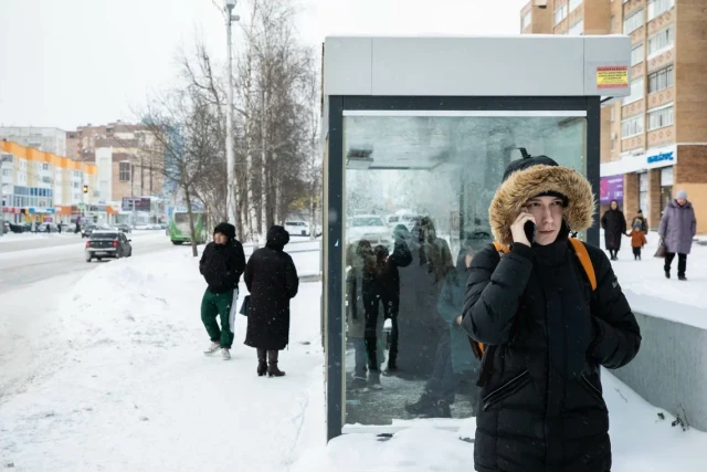 Едет, куда хочет: в столице ХМАО водитель маршрутки выгоняет пассажиров и пропускает остановки Едет, куда хочет: в столице ХМАО водитель маршрутки выгоняет пассажиров и пропускает остановки