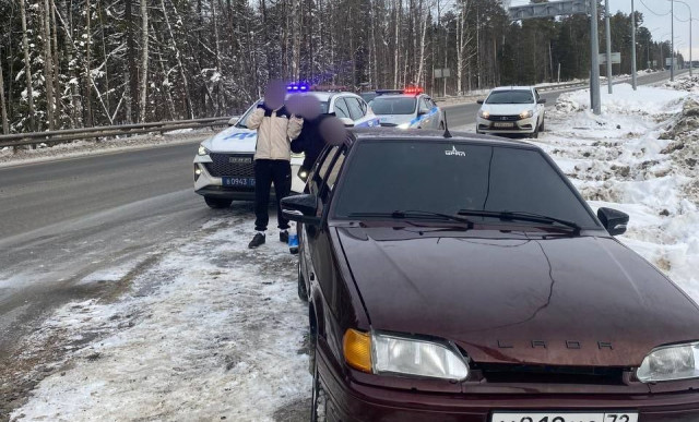 ​Пьяные школьники угнали автомобиль в ХМАО и попались полиции на трассе в Тюменской области