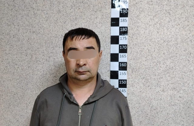 Пьяный житель Башкирии устроил разборки с полицейскими в аэропорту Сургута Пьяный житель Башкирии устроил разборки с полицейскими в аэропорту Сургута