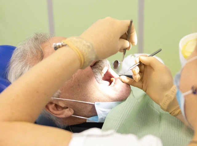 Бесплатные зубные протезы смогут получить некоторые пенсионеры ХМАО Бесплатные зубные протезы смогут получить некоторые пенсионеры ХМАО