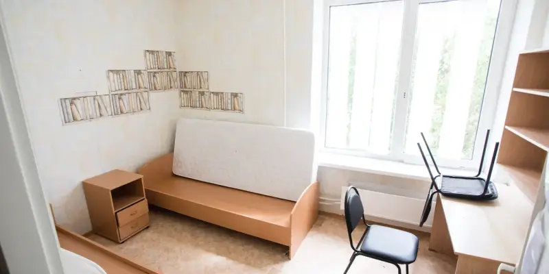 Нетрадиционные ценности: представители ЛГБТ* облюбовали гостиницу в Сургуте