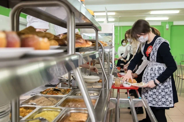 ​Расходы на школьные обеды увеличат в Сургуте впервые за три года