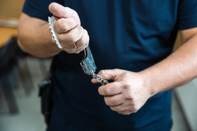 ​Суровый приговор вынес суд в ХМАО закладчице наркотиков из Уфы