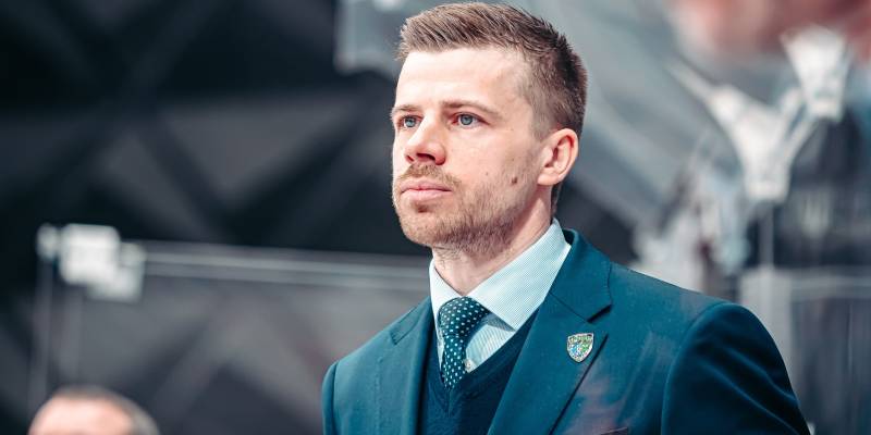​Главный тренер ХК &laquo;Югра&raquo; покинул команду после триумфальной победы в ВХЛ