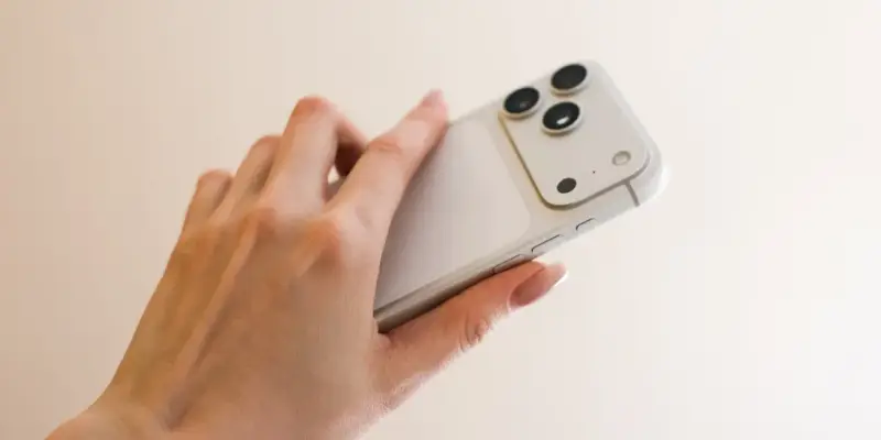 ​Неизвестные снова травят подростков из Сургута через telegram-канал