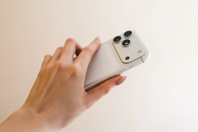 ​IPhone жителей ХМАО превратились в &laquo;кирпичи&raquo; после обновления