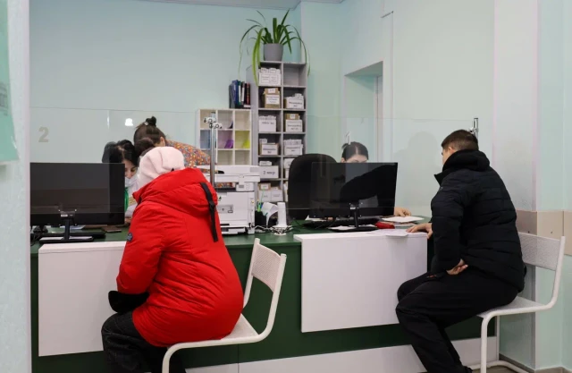 Более половины зарплаты жители ХМАО тратят на закрытие кредитов Более половины зарплаты жители ХМАО тратят на закрытие кредитов