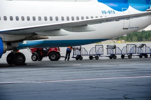 Самолет Utair, летевший из ХМАО в Тюмень, обледенел по вине пилота