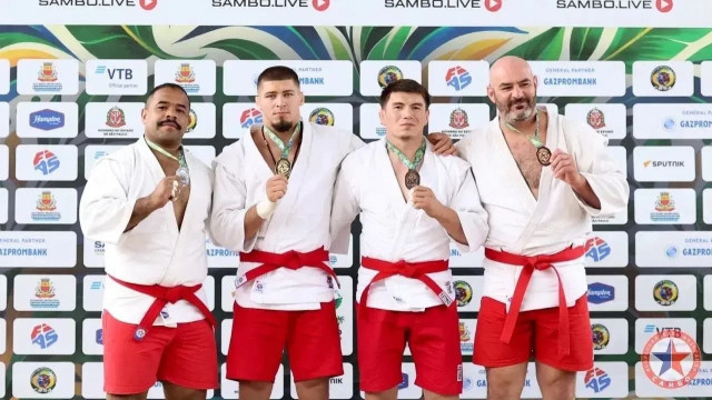 Спортсмен из Нижневартовска стал чемпионом мира по пляжному самбо Спортсмен из Нижневартовска стал чемпионом мира по пляжному самбо