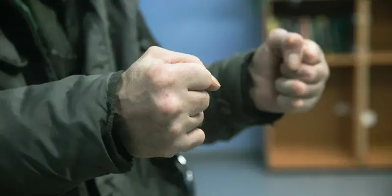 Очередное нападение толпы хулиганов на беззащитных людей произошло в Нефтеюганске