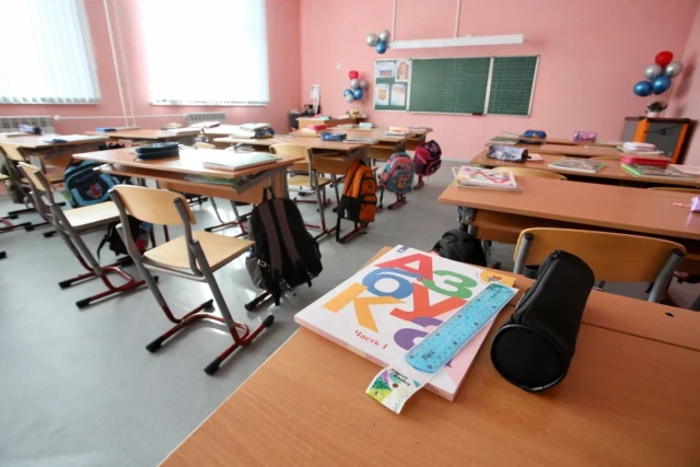 В ХМАО почти половина детей мигрантов не сдала тест по русскому языку В ХМАО почти половина детей мигрантов не сдала тест по русскому языку