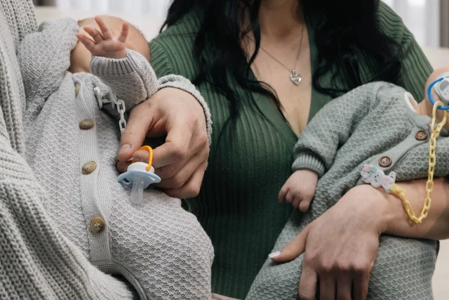 В Сургутском районе торжественно зарегистрировали первую двойню года В Сургутском районе торжественно зарегистрировали первую двойню года