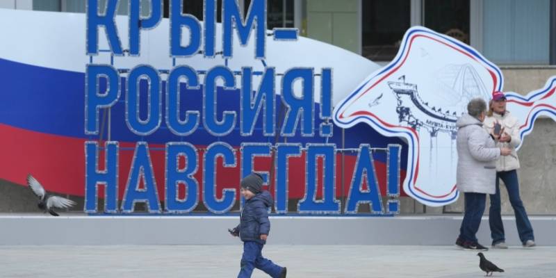 Русская весна началась в Крыму