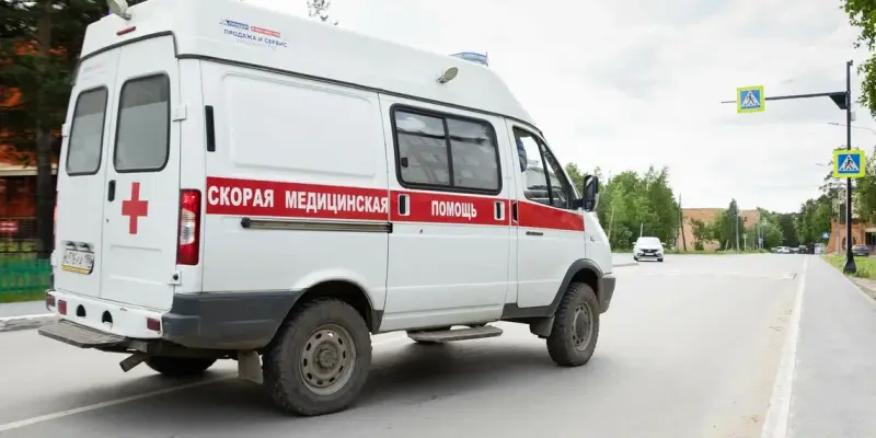 ​В Сургуте неизвестный жестко избил парня до полусмерти. Видео